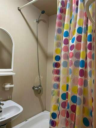 Гостиница Достоевский Ярославль Небольшой двухместный номер эконом-класса-5