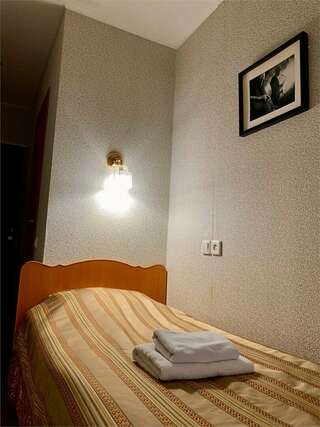 Гостиница Достоевский Ярославль Одноместный номер эконом-класса-6